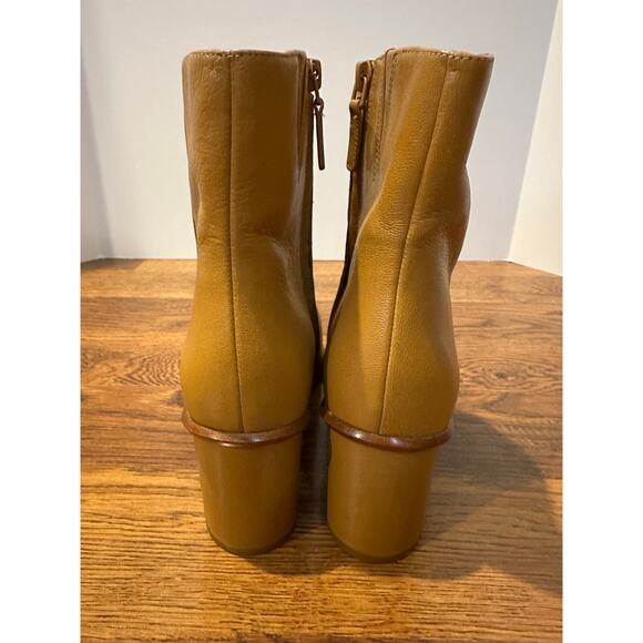 Tory Burch Women's Brooke Stamped Heel Leather Bootie Tan Size 11M NWOB - Picture 5 of 11